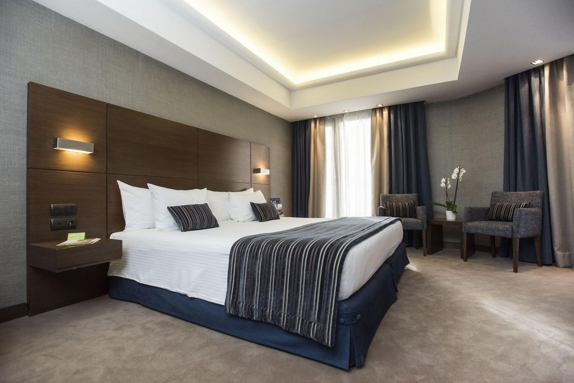Anatolia Otel 4*